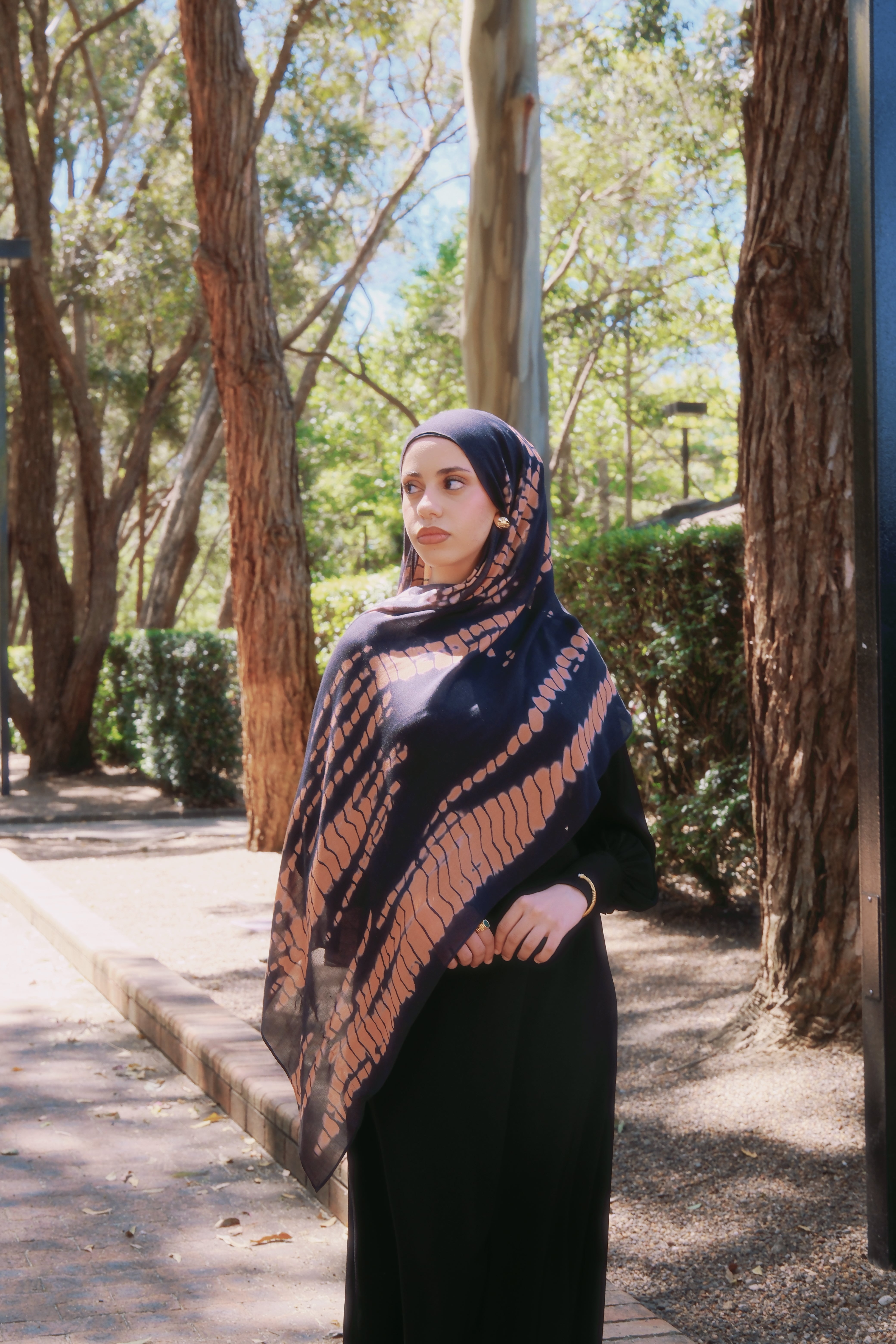 Shawls & Co