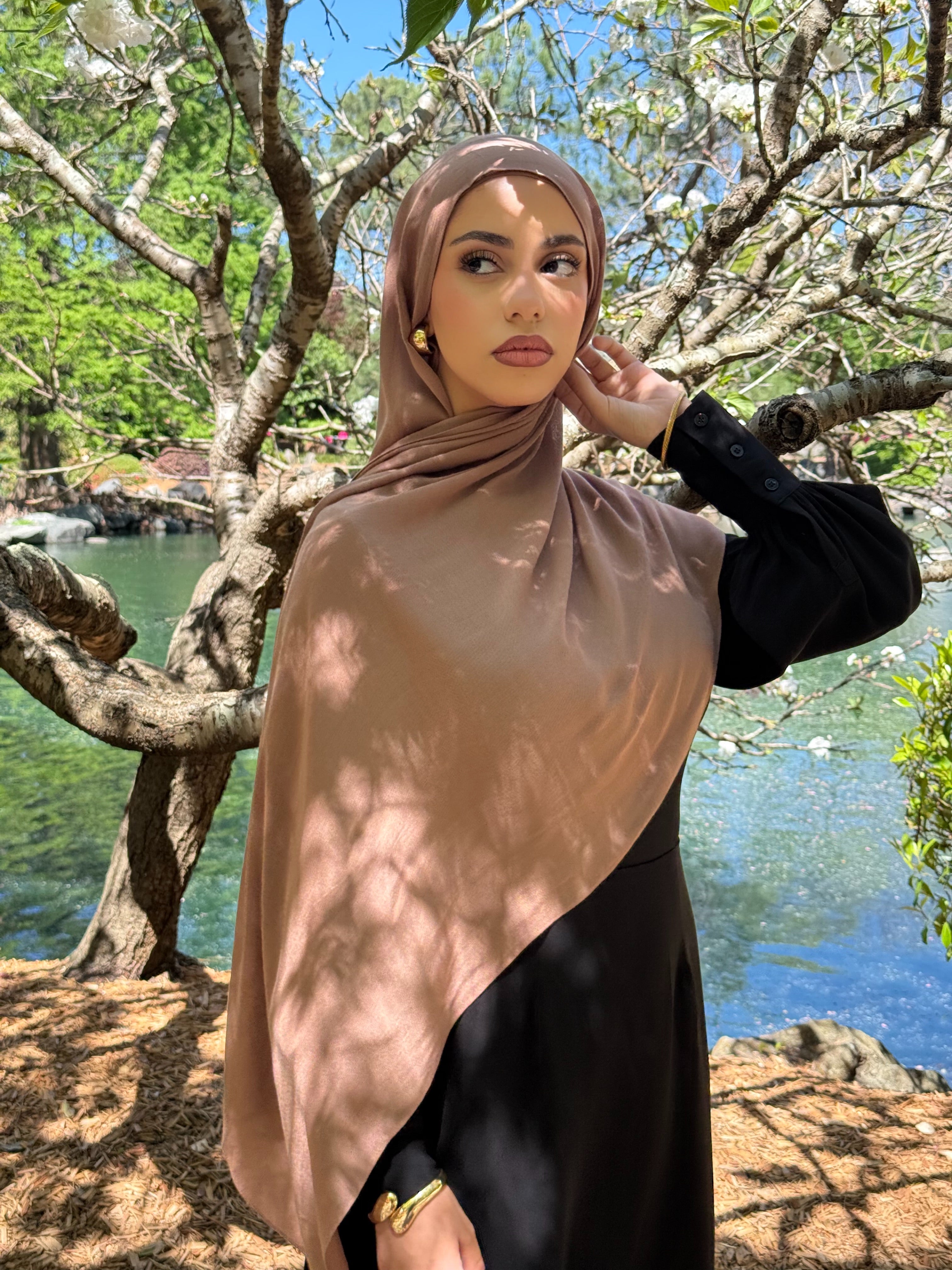 Shawls & Co