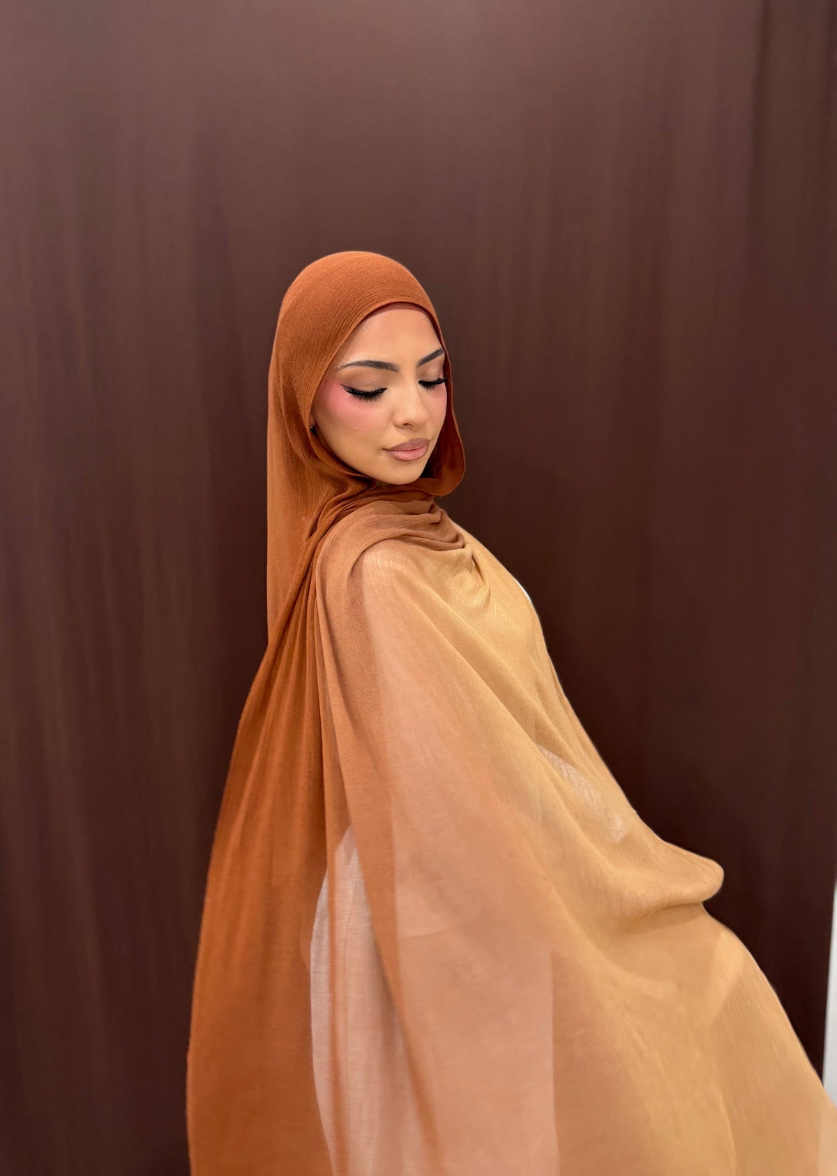 Rust Ombre Crinkle Hijab Set