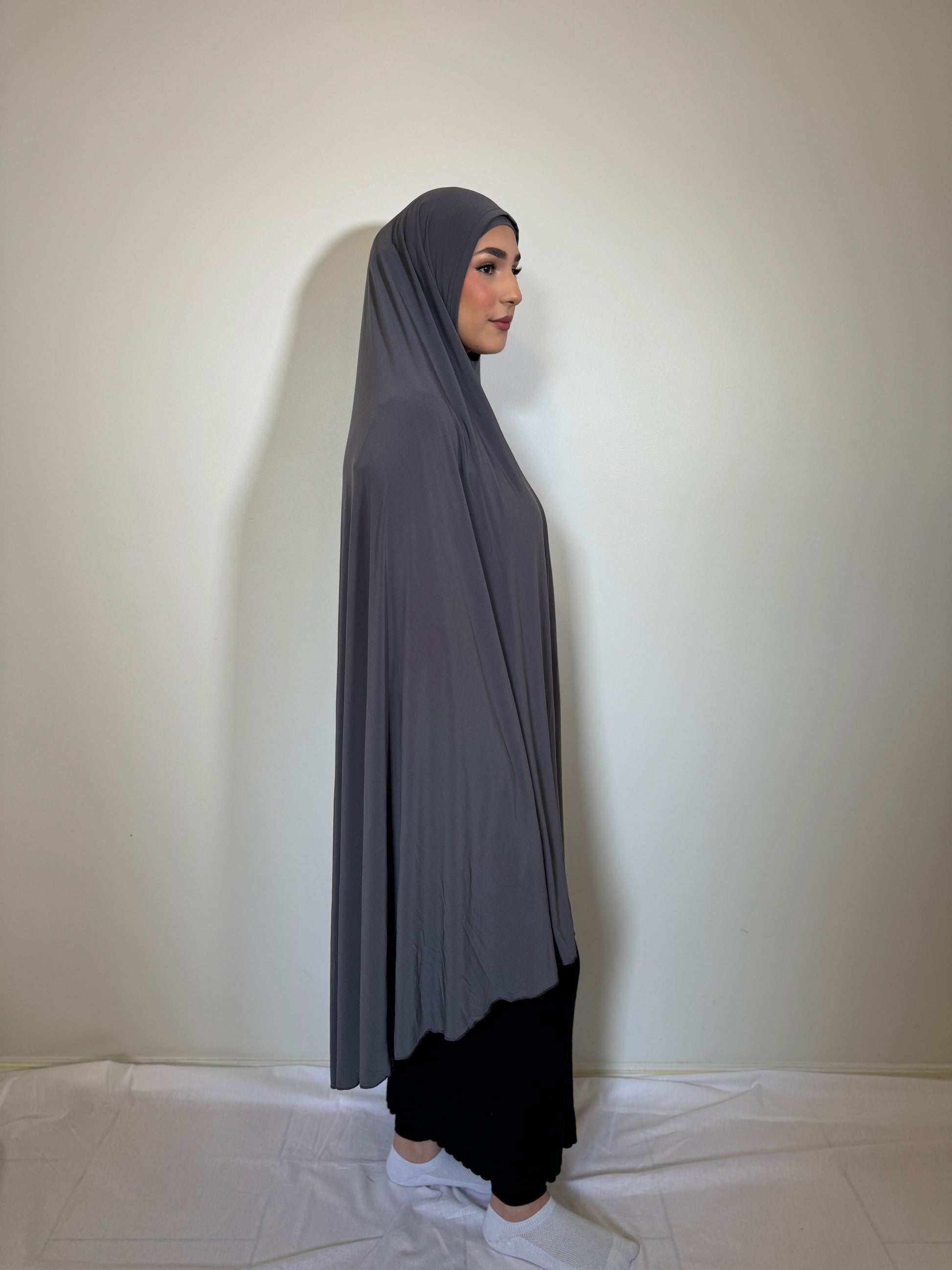 Charcoal sleeveless Jilbab