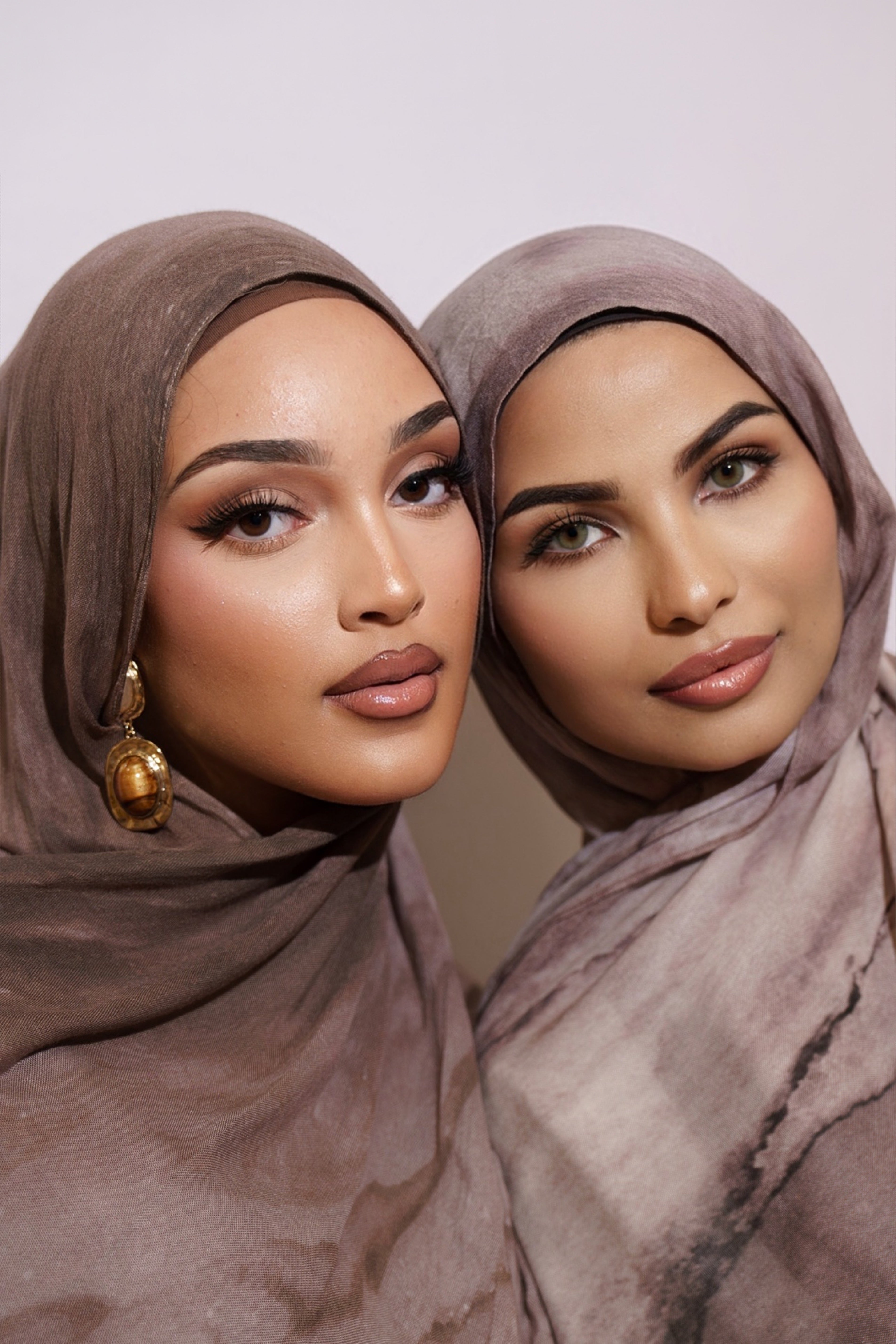 Shawls &amp; Co