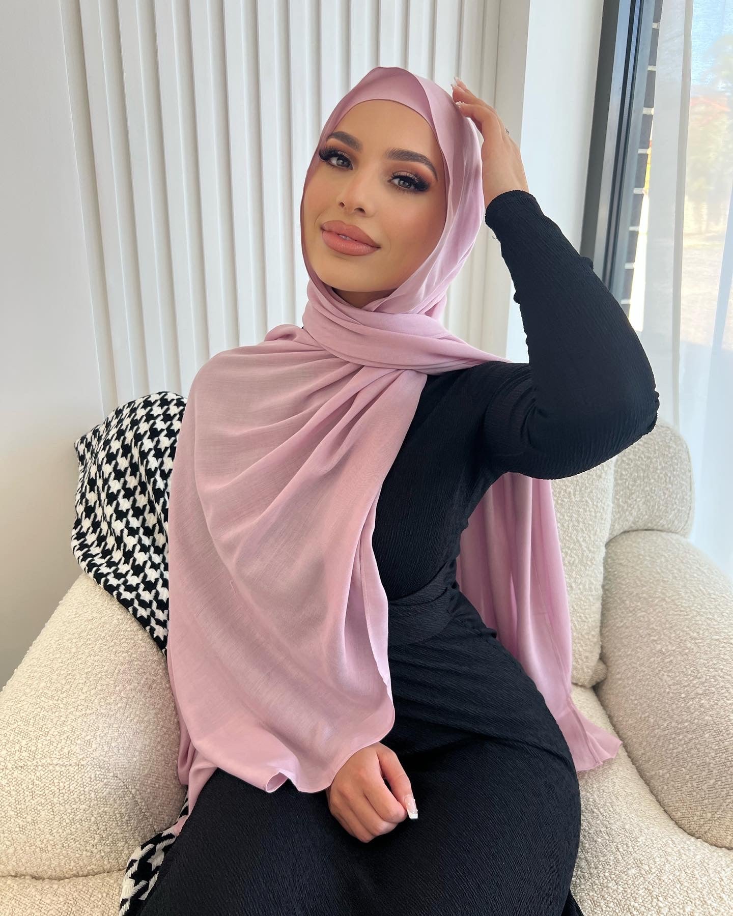 Ameena Set